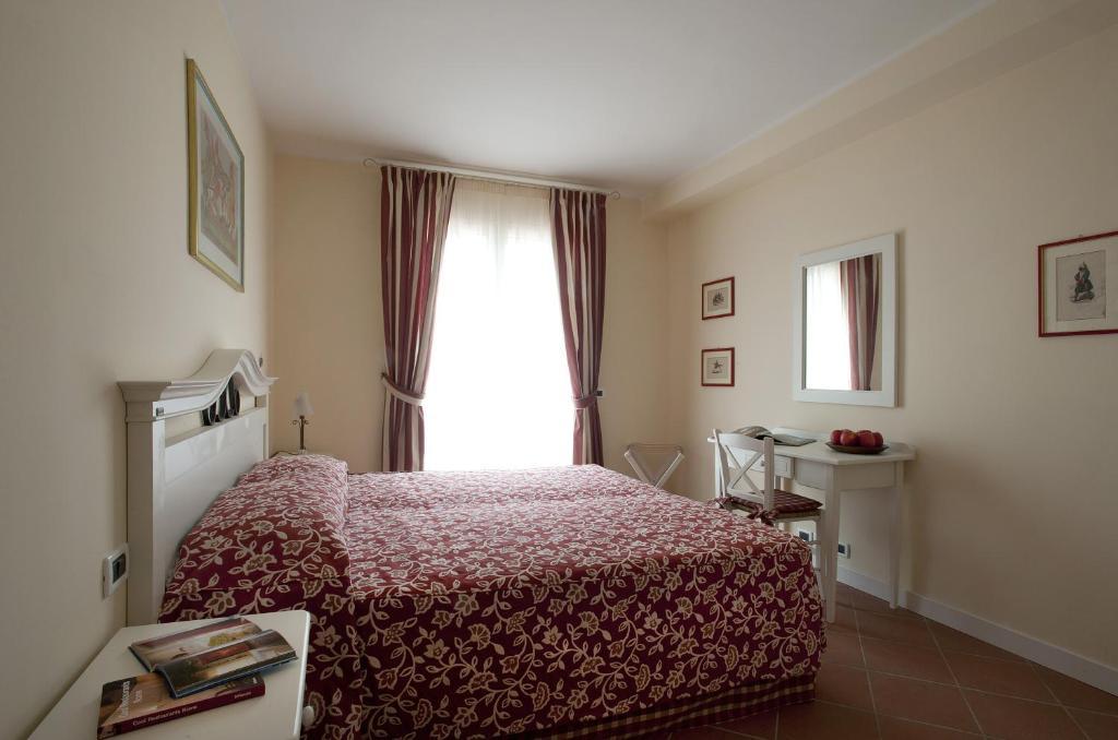 Villa Rosella Resort Roseto Degli Abruzzi Pokój zdjęcie