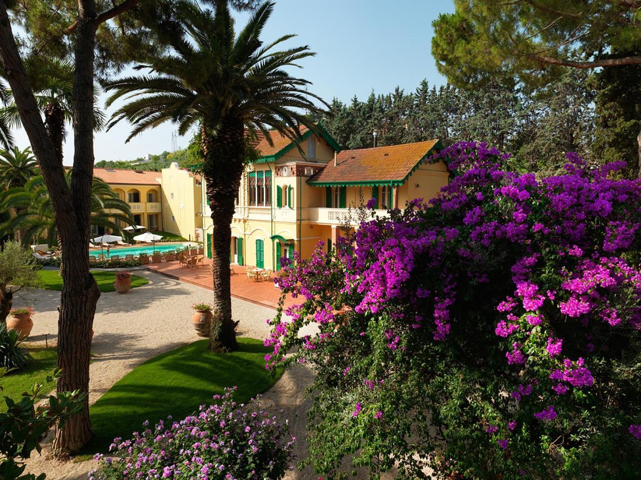 Villa Rosella Resort Roseto Degli Abruzzi Zewnętrze zdjęcie