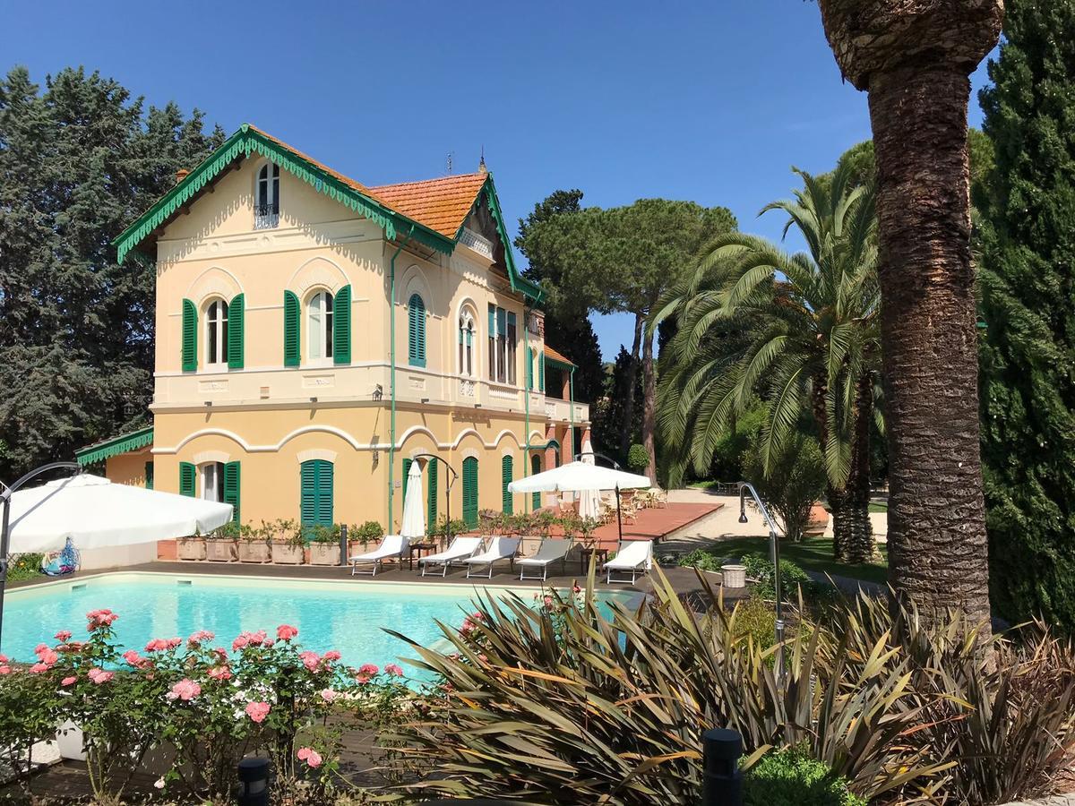 Villa Rosella Resort Roseto Degli Abruzzi Zewnętrze zdjęcie