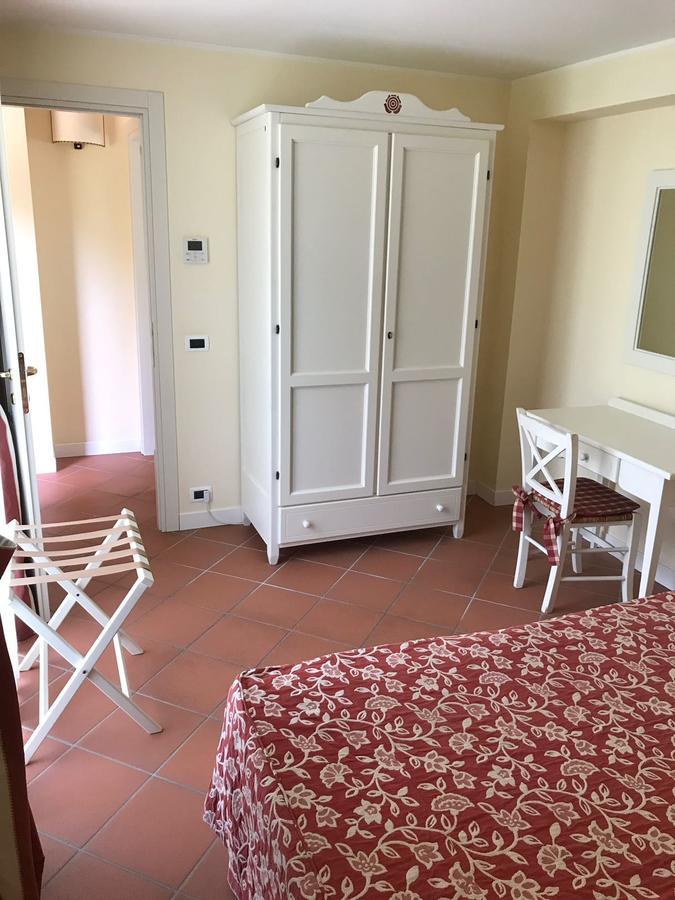 Villa Rosella Resort Roseto Degli Abruzzi Zewnętrze zdjęcie