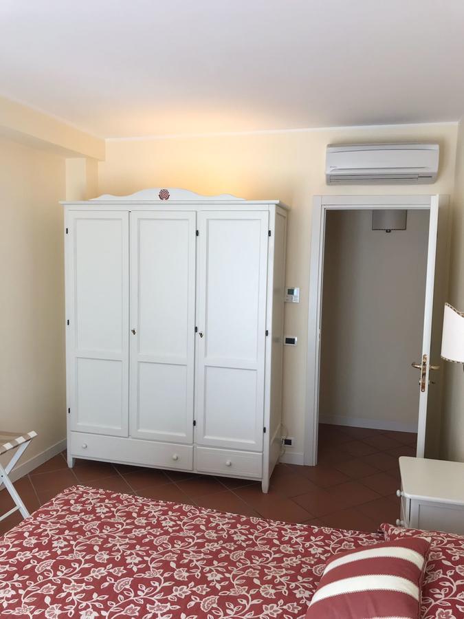 Villa Rosella Resort Roseto Degli Abruzzi Zewnętrze zdjęcie