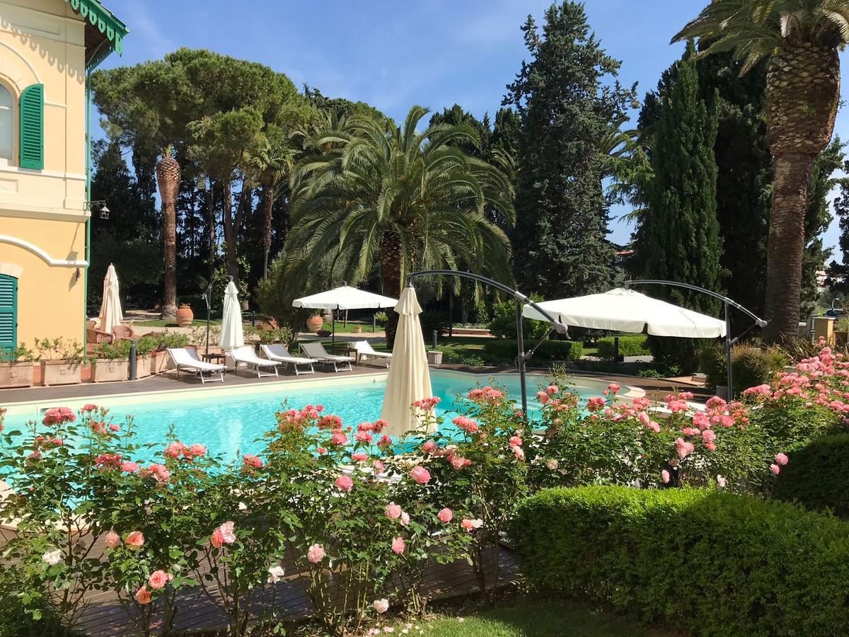 Villa Rosella Resort Roseto Degli Abruzzi Zewnętrze zdjęcie